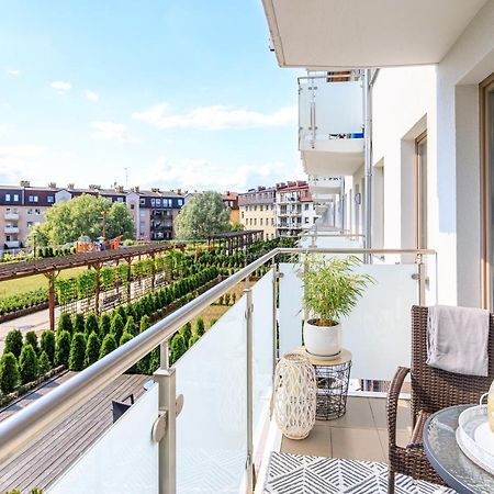Apartament "Anna" - Kwartal Rozy Wiatrow, 15 Min Spacerem Od Plazy Swinoujscie Kültér fotó