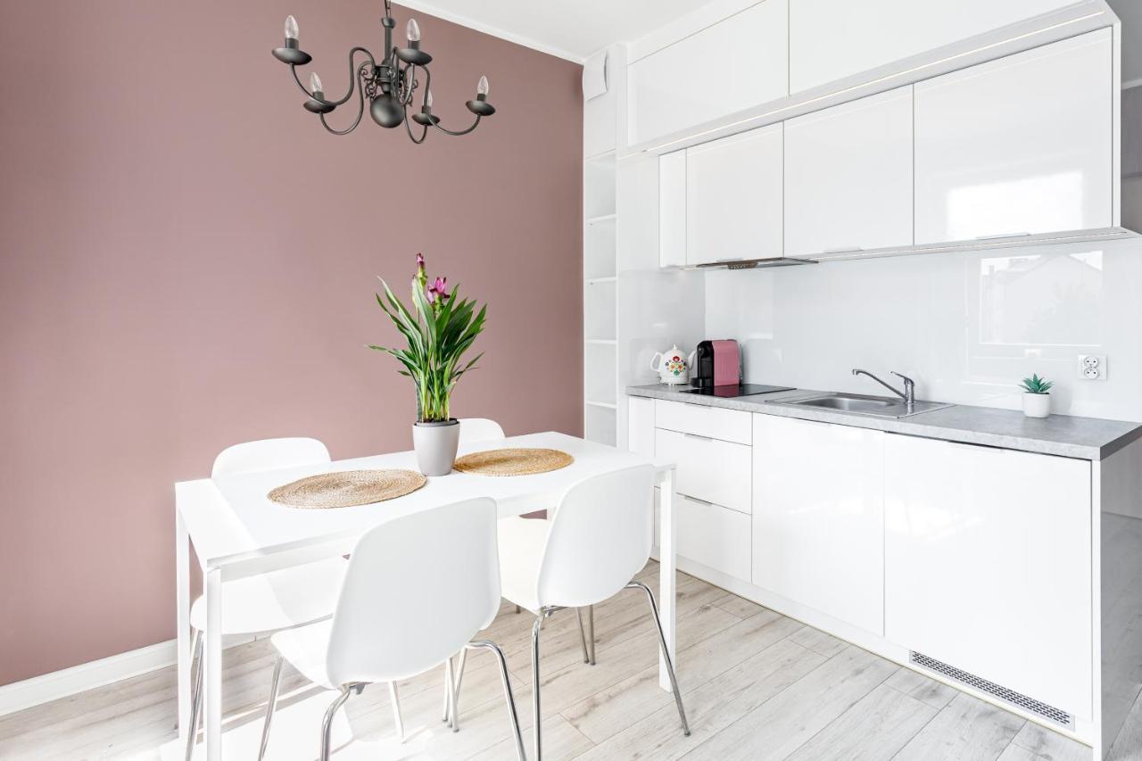 Apartament "Anna" - Kwartal Rozy Wiatrow, 15 Min Spacerem Od Plazy Swinoujscie Kültér fotó